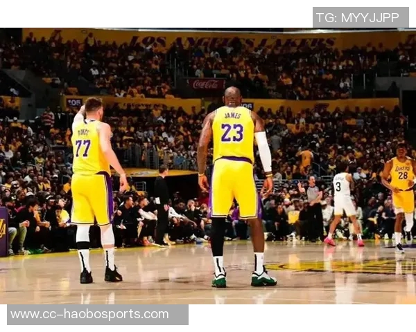 老詹父子缺席国王战美记透露其他球员均可参赛